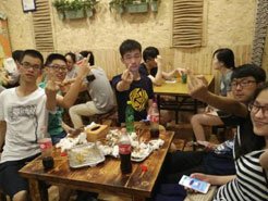 长汀烧烤加盟,学烧烤技术,开烧烤店多少钱疯狂烤翅加盟